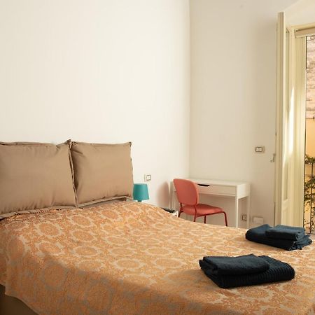 Bed and Breakfast Casa Zia Cecchina Bari Esterno foto