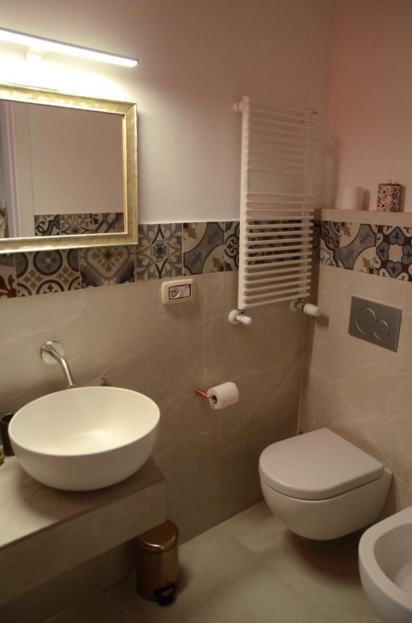 Bed and Breakfast Casa Zia Cecchina Bari Esterno foto